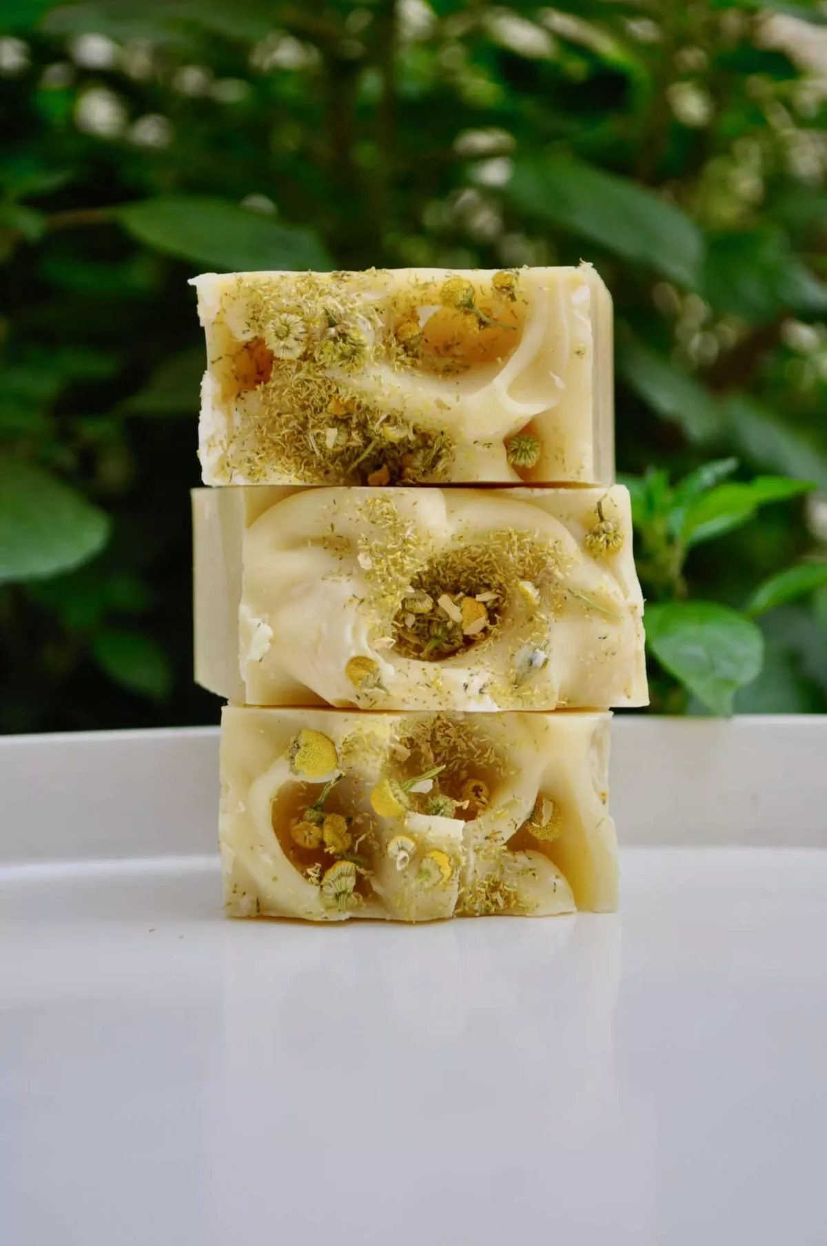 CHAMOMILELAVENDER0.webp Sabahat Φυσικό Σαπούνι Χαμομήλι & Λεβάντα 110g – Για Μαλλιά, Πρόσωπο & Σώμα | Ιδανικό για Ευαίσθητο Δέρμα» - Image 1