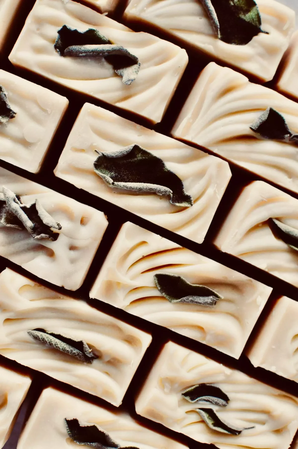 Sabahat «Φυσικό Σαπούνι με Φασκόμηλο & Εσπεριδοειδή – Τονωτικό για Μαλλιά, Πρόσωπο & Σώμα | Κατάλληλο για Καθημερινή Χρήση» - Image 3