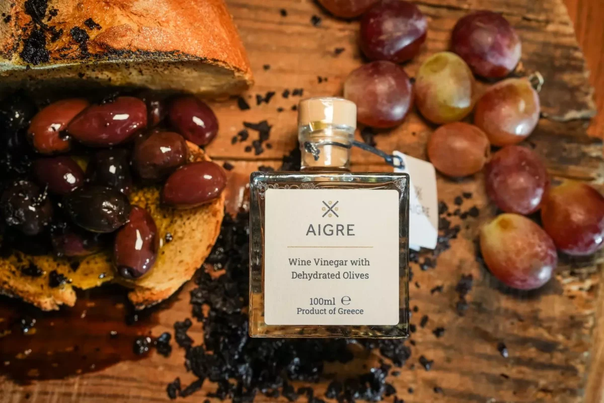 AIGRE Ξίδι Κρασιού με Αφυδατωμένες Ελιές – Γκουρμέ Γεύση & Ποιότητα - Image 1
